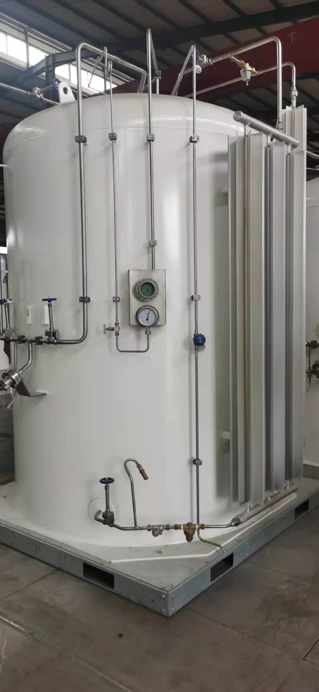 Cryogenic Industrial Gas Storage Tank